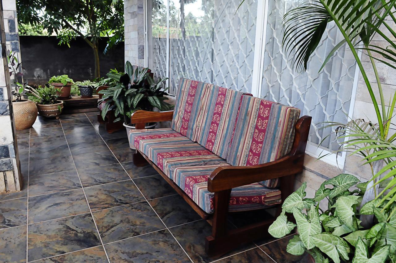 The Shoebill Nest Bed & Breakfast Kampala Exterior photo