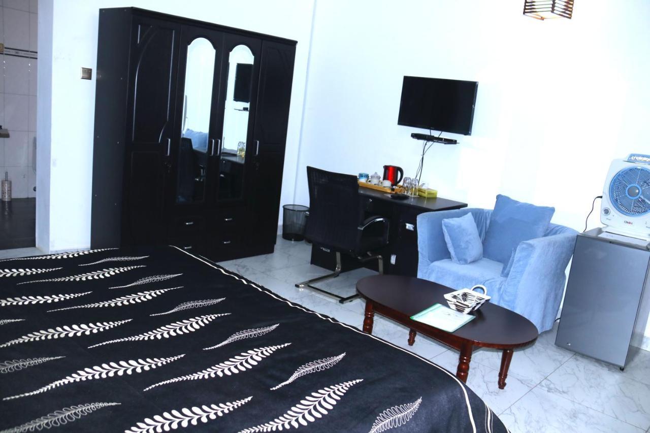 The Shoebill Nest Bed & Breakfast Kampala Exterior photo