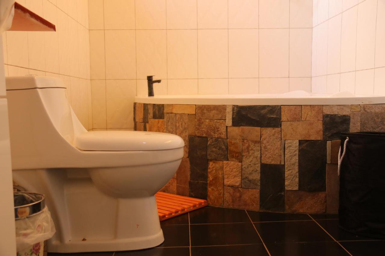 The Shoebill Nest Bed & Breakfast Kampala Exterior photo