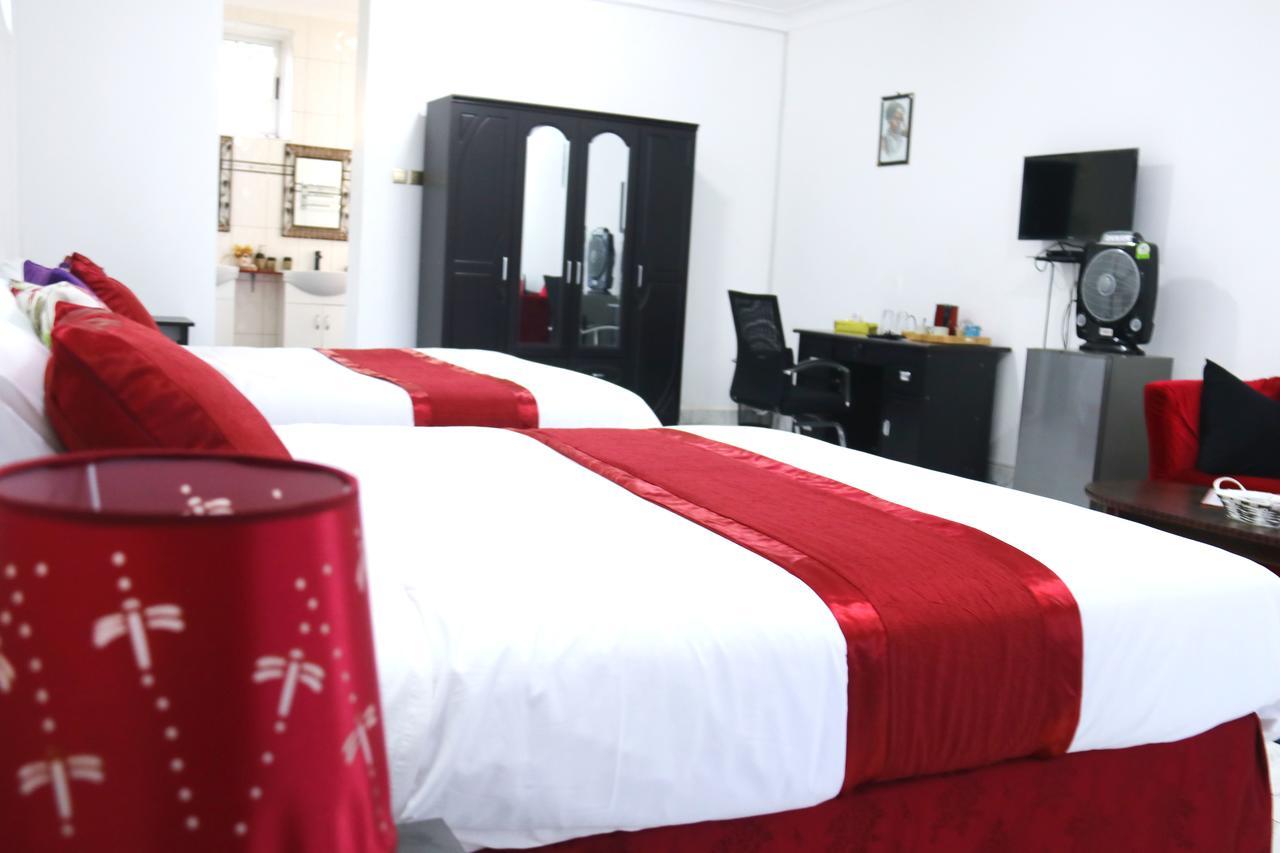The Shoebill Nest Bed & Breakfast Kampala Exterior photo