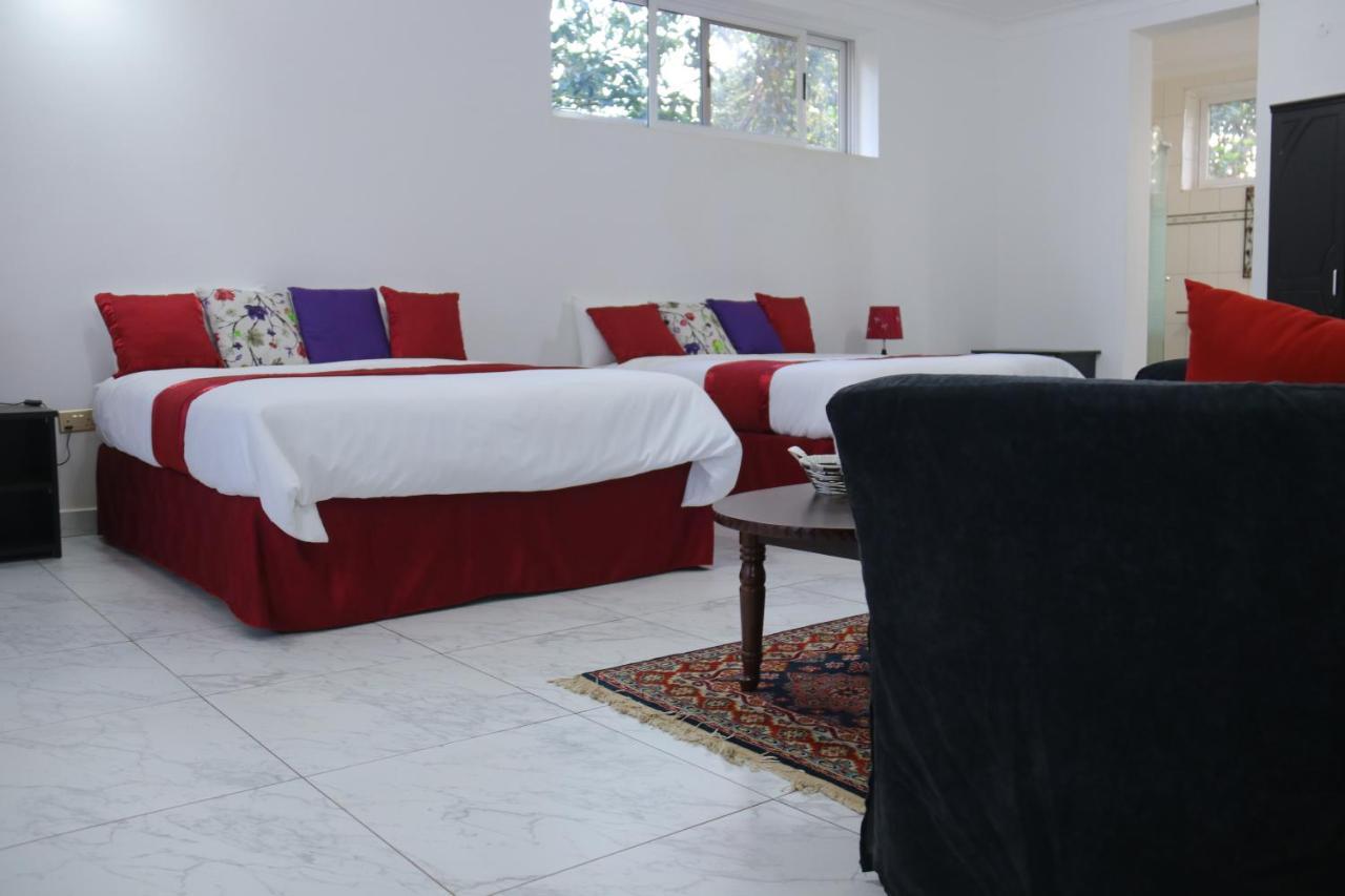 The Shoebill Nest Bed & Breakfast Kampala Exterior photo